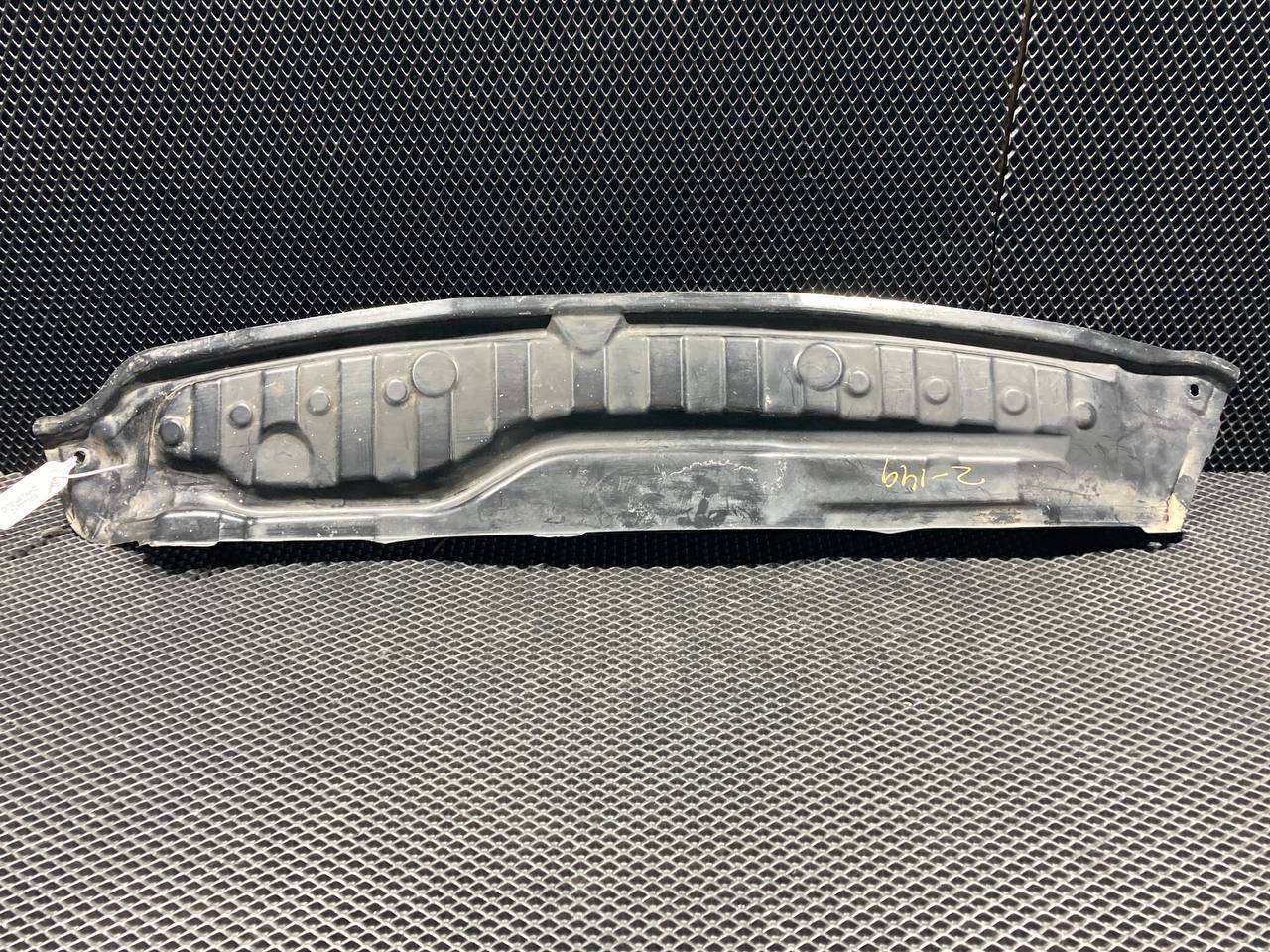 накладка (воздуховод) на телевизор Honda Insight 2 поколение 2009, 1.3 л. - фото №1