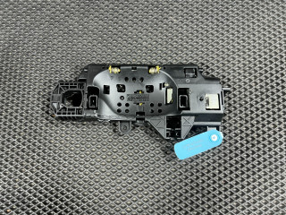 скелет ручки двери передней правой Audi S4 B9 [рестайлинг] 2021, 3.0 л., CWGD, бензин, АКПП, седан, полный привод, 8W02837812A