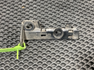 крепление ( кронштейн ) крыла Audi A8 D4/4H 2012, 4.0 л., CEUA, бензин, АКПП, седан, 4H0853913C, 4H0810437B, 4H0853913