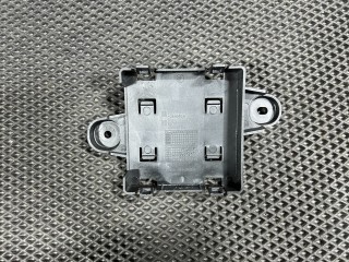 кронштейн блока управления Chevrolet Trax 2 поколение 2024, 1.2 л., LIH, бензин, АКПП, внедорожник 5 дв., передний привод, 42699638