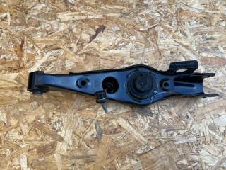 рычаг задний правый Kia Sorento 4 поколение 2023, 2.5 л., бензин, АКПП, внедорожник 5 дв., передний привод, 55211P2000, 55333-S1000