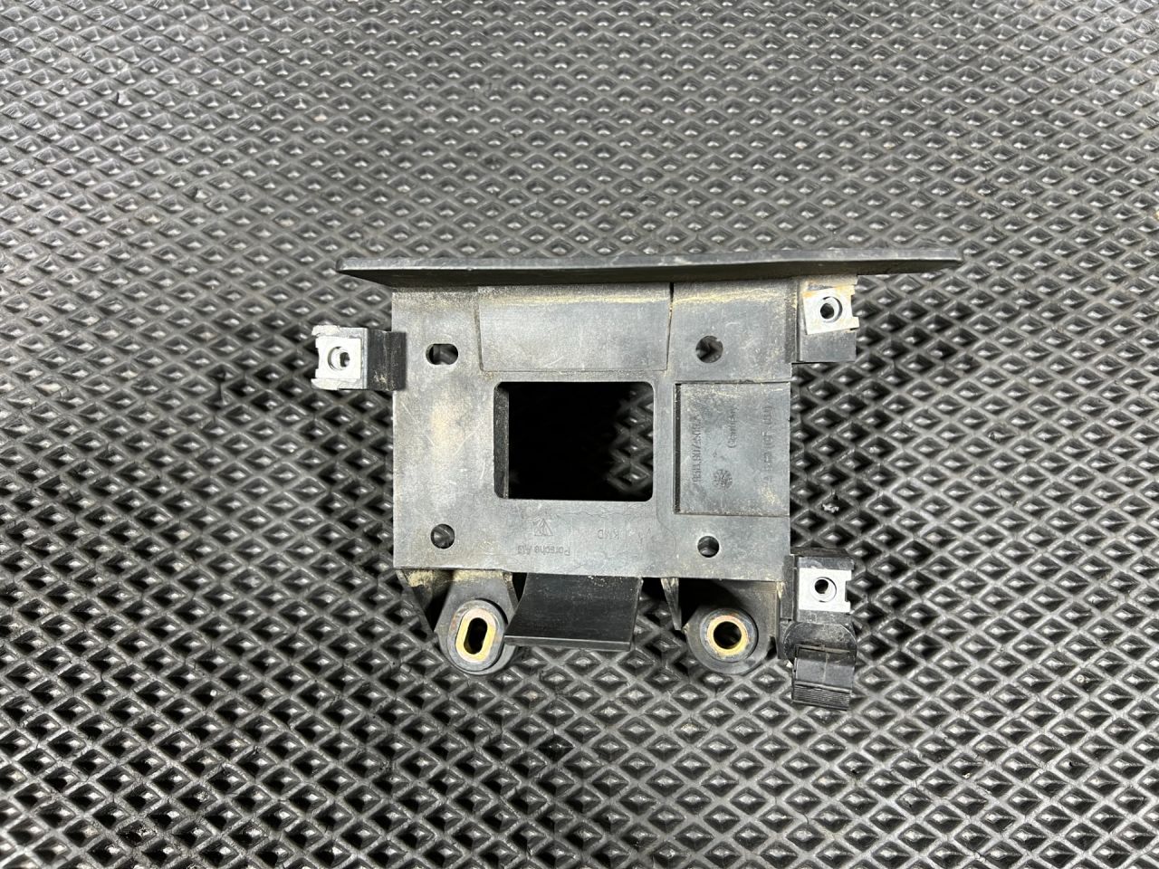 датчик мертвых (слепых) зон Porsche Macan 1 поколение 95B 2015, 3.0 л., MCT.MA, бензин, АКПП, внедорожник 5 дв., 95B907509A - фото №1