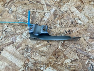 крепление ( кронштейн ) крыла Volkswagen Tiguan 2 поколение [рестайлинг] 2024, 2.0 л., DTEA, бензин, АКПП, внедорожник 5 дв., полный привод, 5NA821430A