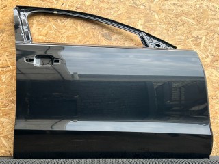 дверь передняя правая Audi A8 D4/4H [рестайлинг] 2013, 4.0 л., CEUA, бензин, АКПП, седан, 4H0831052B