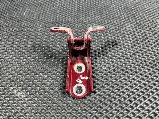 петля двери Chevrolet Trax 2 поколение 2023, 1.2 л., бензин, АКПП, внедорожник 5 дв., 13581569, 85644415