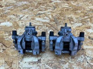 суппорт Volkswagen Tiguan 2 поколение [рестайлинг] 2024, 2.0 л., DTEA, бензин, АКПП, внедорожник 5 дв., полный привод, 3Q0615423E, 3Q0615424E