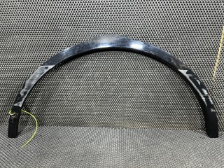 накладка колесной арки передний левый Land Rover Discovery 5 поколение 2017, 3.0 л., бензин, АКПП, внедорожник 5 дв., HY3M16A075AC, HY3M16A075BC