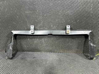 воздуховод (дефлектор) радиатора Jaguar F-Pace 1 поколение 2018, 2.0 л., PT204, бензин, АКПП, внедорожник 5 дв., HK838475A, T4A7697