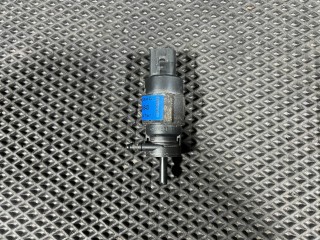 насос (моторчик) омывателя стекла Audi S8 D4 2013, 4.0 л., CGTA, бензин, АКПП, седан, 1K5955651