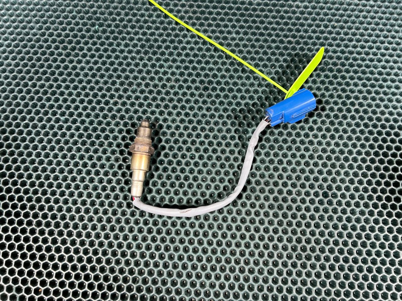 лямбда-зонд Jaguar F-Pace 1 поколение X761 2017, 3.0 л., бензин, АКПП, внедорожник 5 дв., DW939G444FB, 0258030042, C2D24756, C2D54165, C2D27350 - фото №1