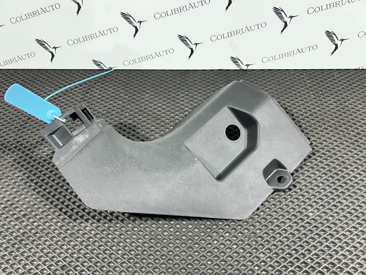 обшивка стойки Nissan Rogue T33 2022, 1.5 л., KR15, бензин, АКПП, внедорожник 5 дв., 669016RR0A, 669016RR3A - фото №1