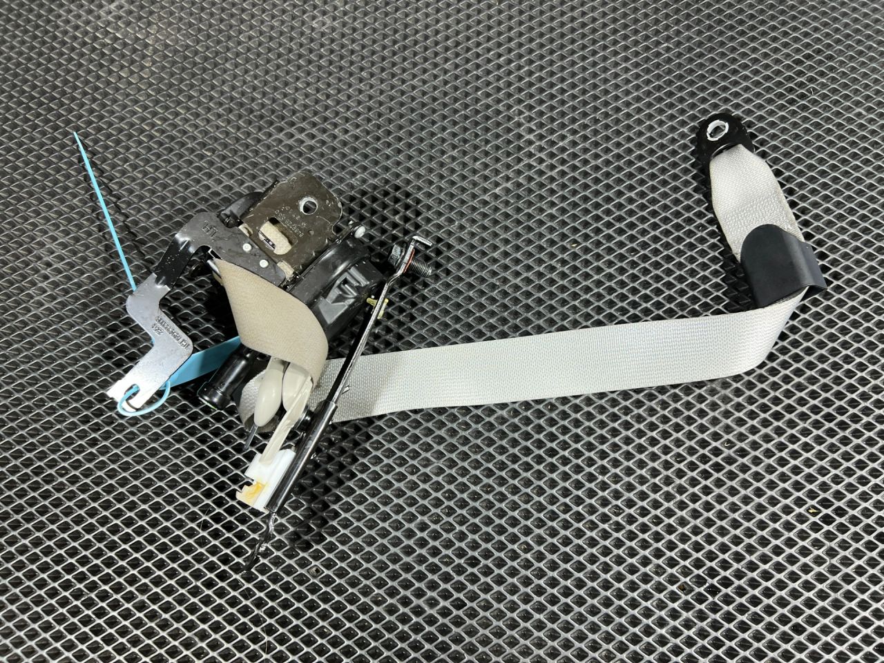 ремень безопасности Kia Sorento 4 поколение 2023, 2.5 л., бензин, АКПП, внедорожник 5 дв., передний привод, 88810R5500GYT - фото №1