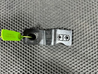 кронштейн радиатора Jaguar XE 1 поколение 2017, 2.0 л., бензин, АКПП, седан, T2H25177, GX738K337AD, T2H44758