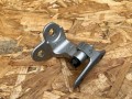 петля двери Nissan Rogue T33 2023, 1.5 л., KR15, бензин, АКПП, внедорожник 5 дв., передний привод, 82401-6RA0A - фото №3