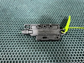 Антенна системы комфортного доступа Porsche Macan GTS 1 поколение [2-й рестайлинг] 95B 2022, 2.9 л., DGR, бензин, АКПП, внедорожник 5 дв., 7PP962132