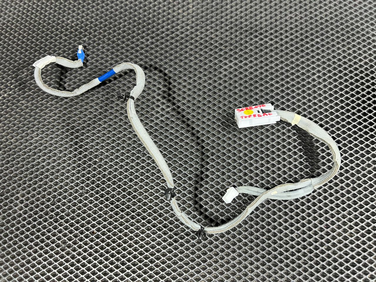 проводка торпеды Kia Sorento 4 поколение 2023, 2.5 л., бензин, АКПП, внедорожник 5 дв., передний привод, 96120-P2000 - фото №1