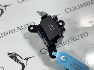 кнопка открытия багажника Kia K5 3 поколение 2022, 1.6 л., G4FP, бензин, АКПП, седан, 93750-L2000WK