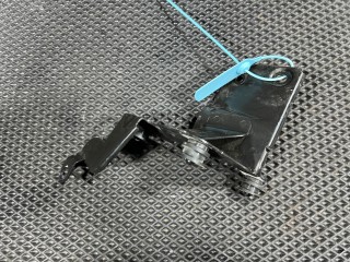 Кронштейн блока ABS Volkswagen Taos 1 поколение 2023, 1.5 л., DNKA, бензин, АКПП, внедорожник 5 дв., передний привод, 5Q1614235E