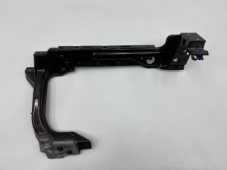 крепление фары левой Jaguar XE 1 поколение X760 2016, 3.0 л., AJ 126, бензин, АКПП, седан, GX7313N079A, T4N3262