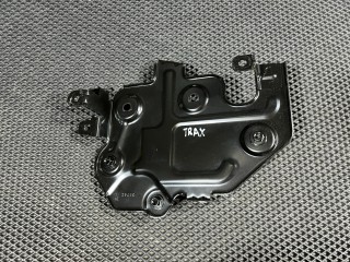 полка аккумулятора Chevrolet Trax 2 поколение 2024, 1.2 л., бензин, АКПП, внедорожник 5 дв., передний привод, 60003162