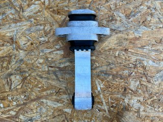 подушка крепления двигателя Kia Sorento 4 поколение 2023, 2.5 л., бензин, АКПП, внедорожник 5 дв., передний привод, 21950-R5300