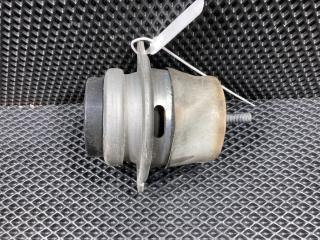 подушка крепления двигателя Volkswagen Touareg 2 поколение 2012, 3.0 л., дизель, АКПП, внедорожник 5 дв., 7P6199131D