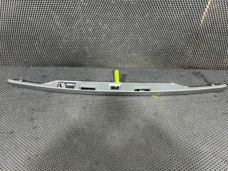 накладка двери (крышки) багажника Land Rover Range Rover Evoque 1 поколение [рестайлинг] L538 2016, 2.0 л., 204PT, бензин, АКПП, внедорожник 5 дв., BJ3240406, LR032341, LR077226