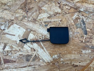 заглушка заднего бампера под крюк Volkswagen Tiguan 2 поколение [рестайлинг] 2024, 2.0 л., DTEA, бензин, АКПП, внедорожник 5 дв., полный привод, 5NN807441C