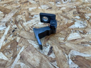 петля двери Volkswagen Tiguan 2 поколение [рестайлинг] 2024, 2.0 л., DTEA, бензин, АКПП, внедорожник 5 дв., полный привод, 8X0831403E