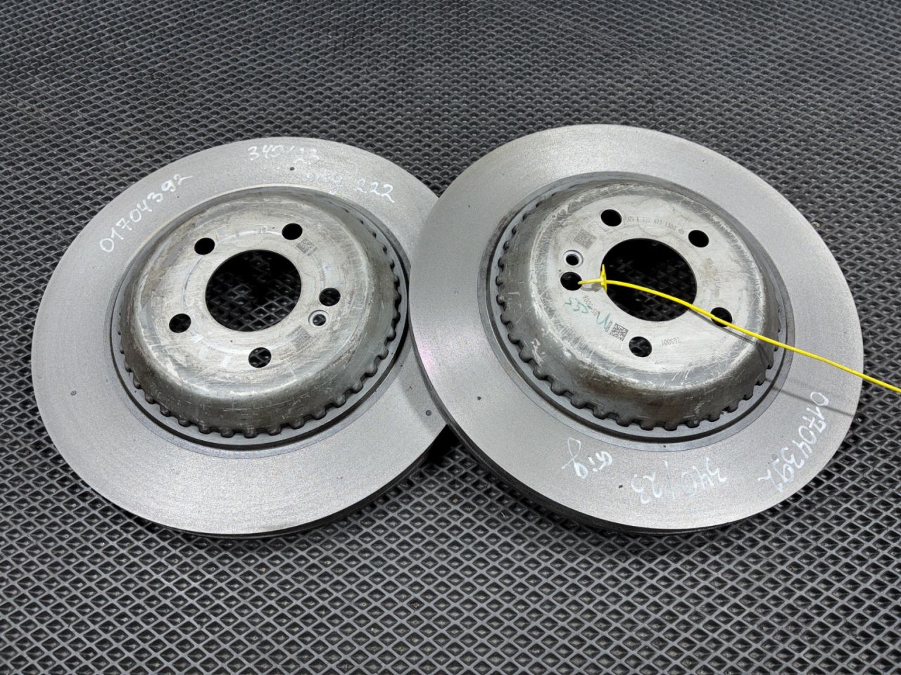 диски тормозные (комплект) Mercedes-Benz S-Класс W222/C217/A217 2014, 4.7 л., M 278.928, бензин, АКПП, седан, A2224231300 - фото №1