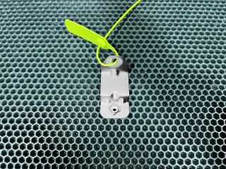 крепление ( кронштейн ) крыла Audi A5 F5 2018, 2.0 л., CVKB, бензин, АКПП, лифтбэк, 8W6821471