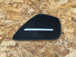 сетка на динамик двери задней левой Audi A8 D4/4H [рестайлинг] 2013, 4.0 л., CEUA, бензин, АКПП, седан, 4H0868451A