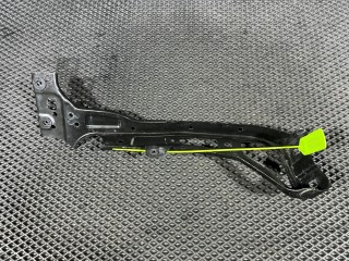 крепление ( кронштейн ) крыла Audi A5 F5 [рестайлинг] 2021, 2.0 л., бензин, АКПП, кабриолет, 8W6821131B