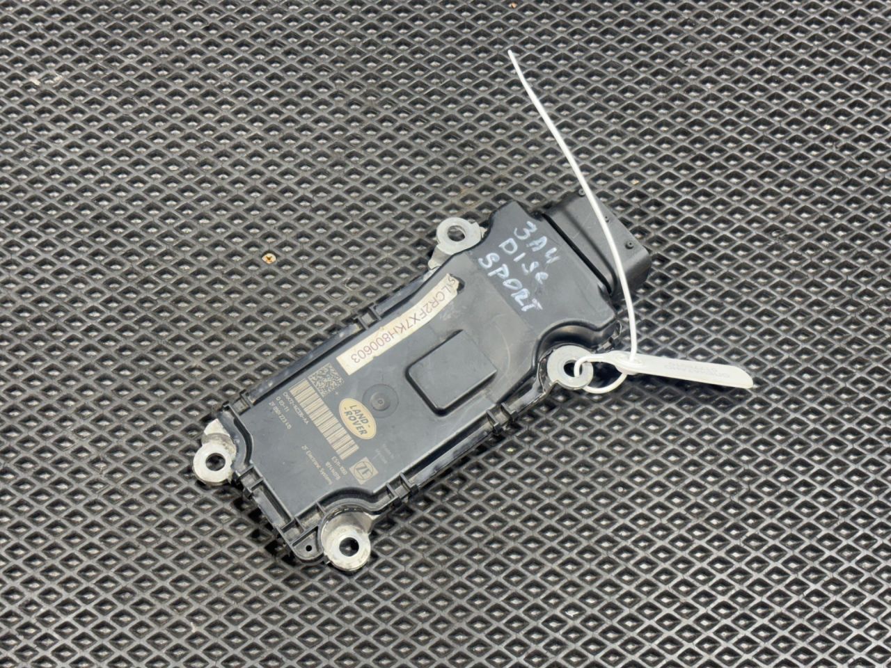 блок управления АКПП Land Rover Discovery Sport 1 поколение 2015, 2.0 л., 204PT, бензин, АКПП, внедорожник 5 дв., CKK7214C336AA, LR049922 - фото №1