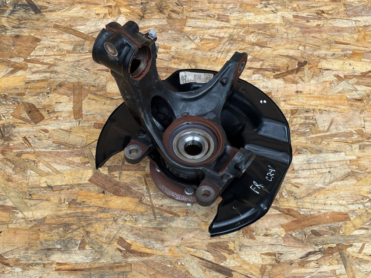 кулак поворотный правый Honda CR-V 6 поколение 2025, 1.5 л., L15B, бензин, вариатор, внедорожник 5 дв., 5121A3A0A0S103240, 51211-3A0-A01 - фото №1