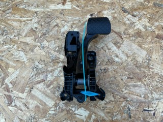 педаль тормоза Volkswagen Tiguan 2 поколение [рестайлинг] 2024, 2.0 л., DTEA, бензин, АКПП, внедорожник 5 дв., полный привод, 5QN723058C