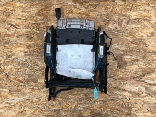 каркас сиденья передний правый Audi S8 D4 2013, 4.0 л., CGTA, бензин, АКПП, седан, 4H0881617, 4H0881106P, 4H0881618, 4H0881152