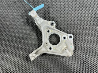 кулак поворотный левый Chevrolet Trax 2 поколение 2024, 1.2 л., бензин, АКПП, внедорожник 5 дв., передний привод, 42757358