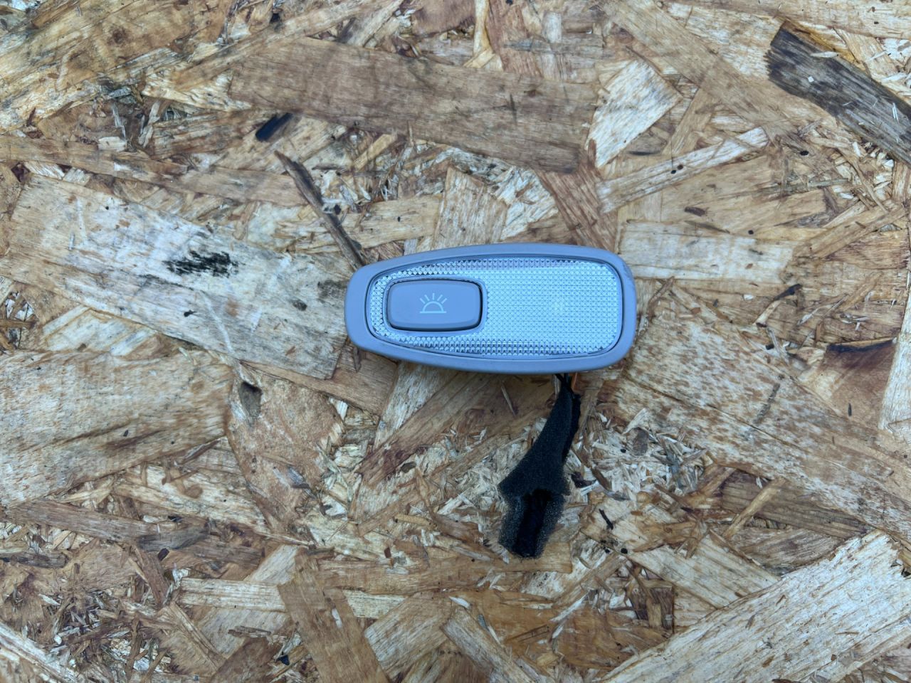 фонарь салона (плафон) Kia Sorento 4 поколение 2023, 2.5 л., бензин, АКПП, внедорожник 5 дв., передний привод, 92880-G3000 - фото №1