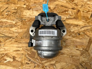 подушка крепления двигателя Audi A8 D4/4H [рестайлинг] 2013, 4.0 л., CEUA, бензин, АКПП, седан, 4H0907508, 4H0199384C