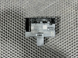 модуль управления двери Audi Q7 4M 2017, 3.0 л., CREC, бензин, АКПП, внедорожник 5 дв., 4M0959793H, 4M0959793F