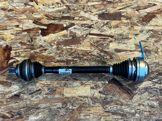 полуось задняя (приводной вал, ШРУС) Audi S4 B9 [рестайлинг] 2021, 3.0 л., CWGD, бензин, АКПП, седан, полный привод, 8W0501203F