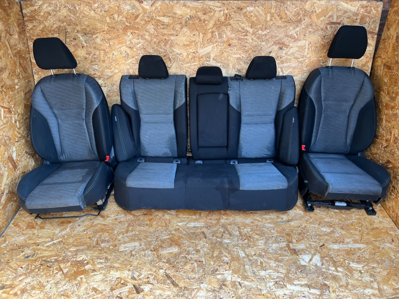 салон (комплект сидений) Nissan Rogue T33 2023, 1.5 л., KR15, бензин, АКПП, внедорожник 5 дв., передний привод - фото №1