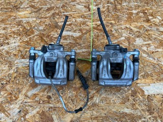 суппорт Audi A6 C8 2018, 2.0 л., бензин, АКПП, седан, 80A615404A, 80A615403A