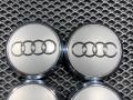 колпачок литого диска Audi Q7 4L 2008, 4.2 л., BAR, бензин, АКПП, внедорожник 5 дв., 4L0601170 - фото №5