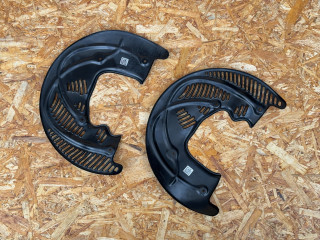 защитный кожух тормозного механизма Audi A6 C8 2020, 2.0 л., бензин, АКПП, седан, 4M0615312G, 4M0615311G