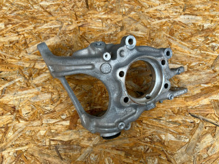 кулак задний левый Porsche Macan GTS 1 поколение [2-й рестайлинг] 95B 2022, 2.9 л., DGR, бензин, АКПП, внедорожник 5 дв., 8R0505435C