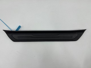 накладка на порог Kia Carnival 4 поколение 2022, 3.5 л., G6DT, бензин, АКПП, минивэн, 85873-R0000