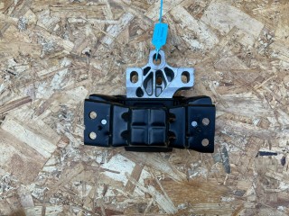 подушка крепления КПП Volkswagen Tiguan 2 поколение [рестайлинг] 2024, 2.0 л., DTEA, бензин, АКПП, внедорожник 5 дв., полный привод, 5QA199555AP