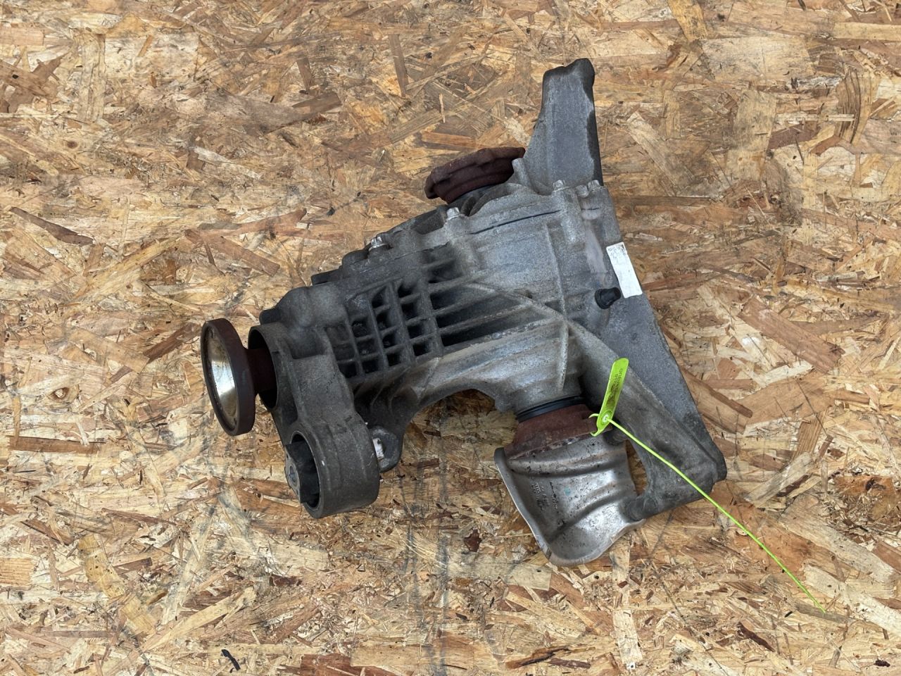 редуктор заднего моста Audi A5 F5 2017, 2.0 л., бензин, АКПП, лифтбэк, 8K0501721A, 0CD10243SD, 0CD102438D - фото №1